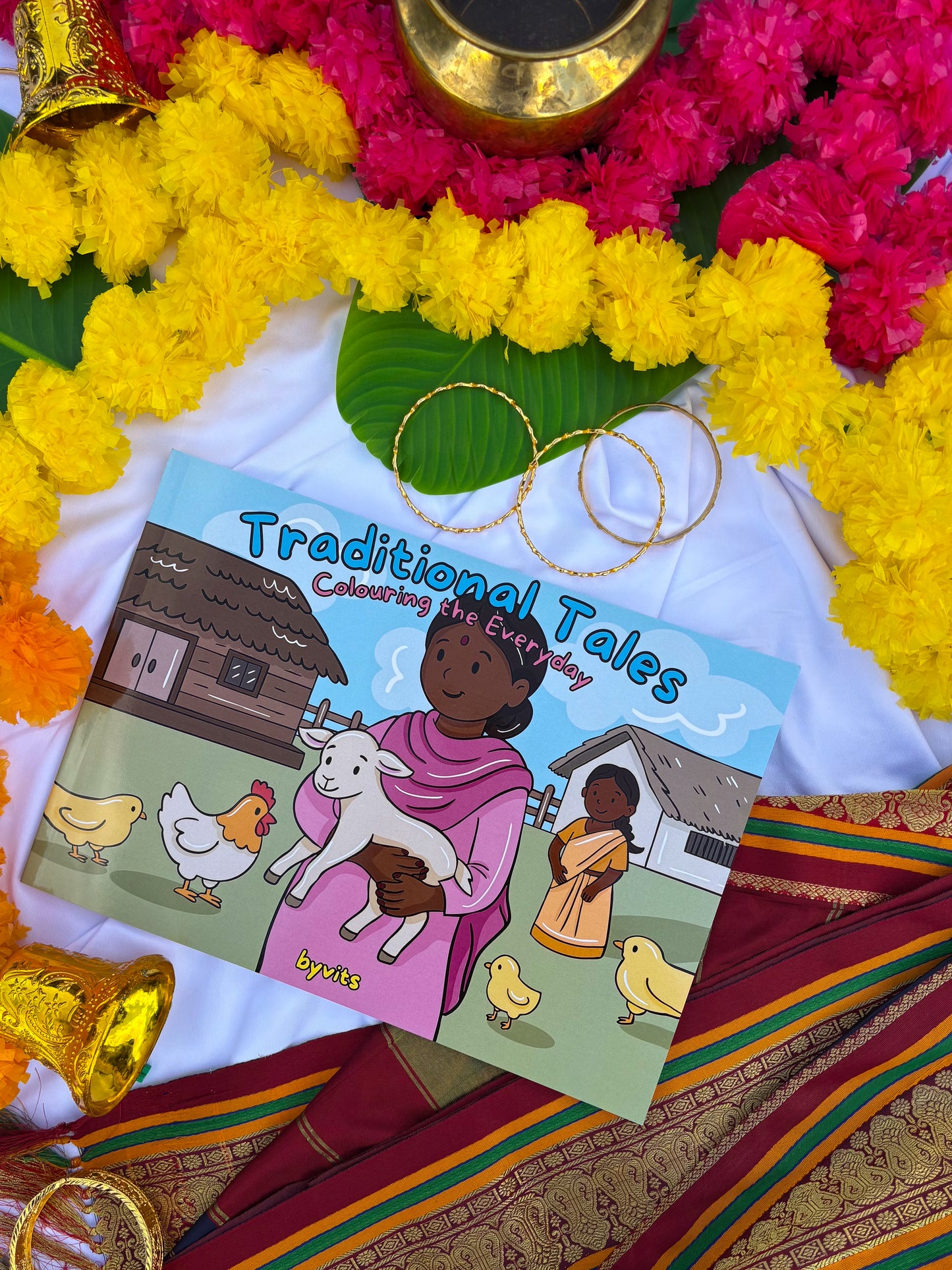 Traditional Tales - Cozy Colouring Book